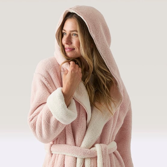 Sherpa Dusty Pink Hooded Bathrobe