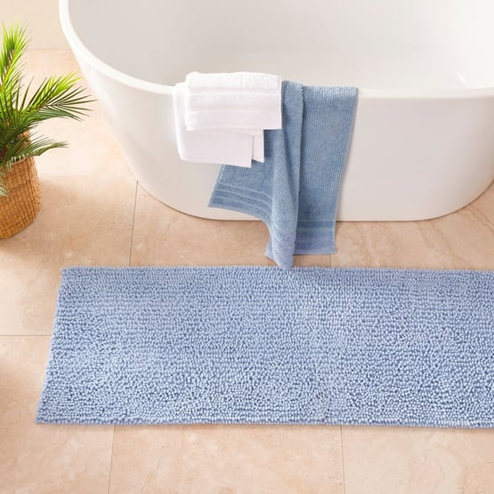 Microplush Chambray Blue Bobble Bath Runner