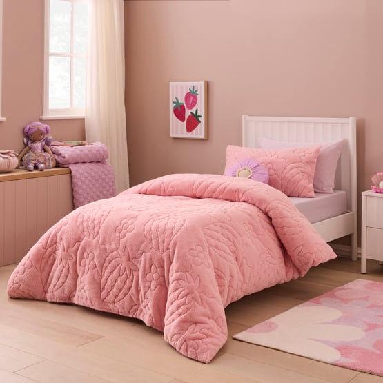 Berry Bloom Pink Faux Fur Quilt Cover Set