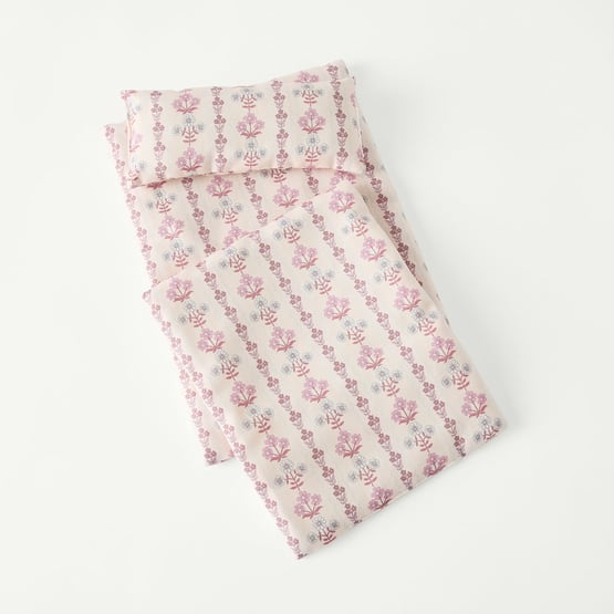 Sophia's Sia Scallop Doll Play Bedding